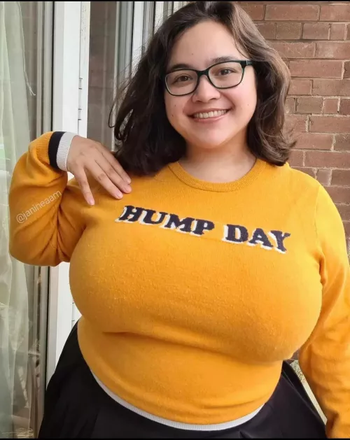 Happy by yay4bewbznlewdz