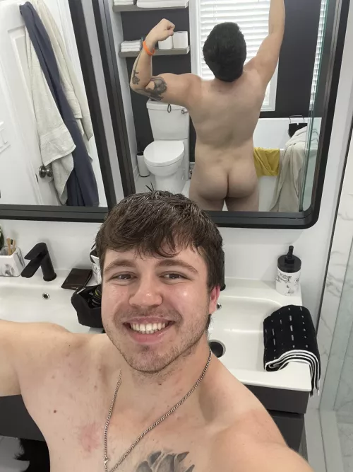 Happy because I got a new mirror! by Dr_Thick