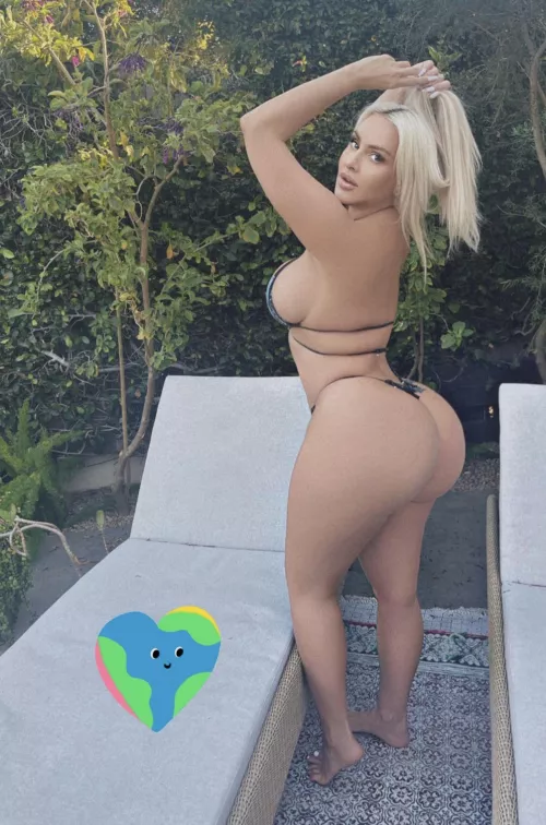 Happy Earth Day! by almightyswaggataruis