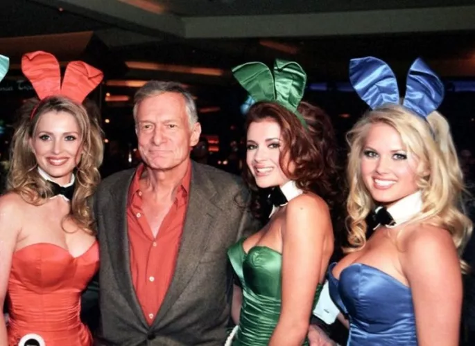 Happy Easter, let's admire some bunnies by spoiledcandyapple