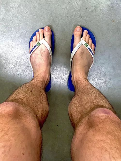 Happy feet Friday. by Armyladsfeet4u