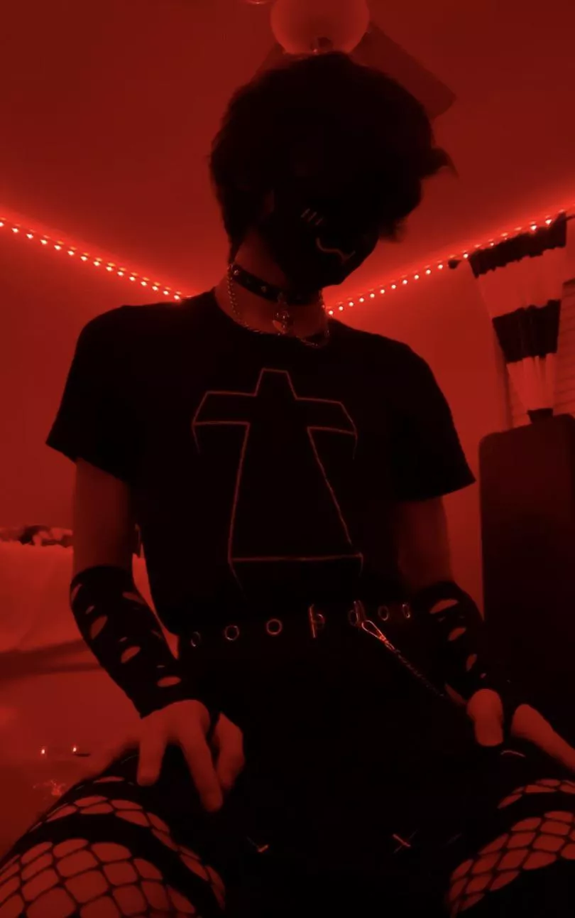 Happy Femboy Friday 😈 posted by Upset_Tip_46