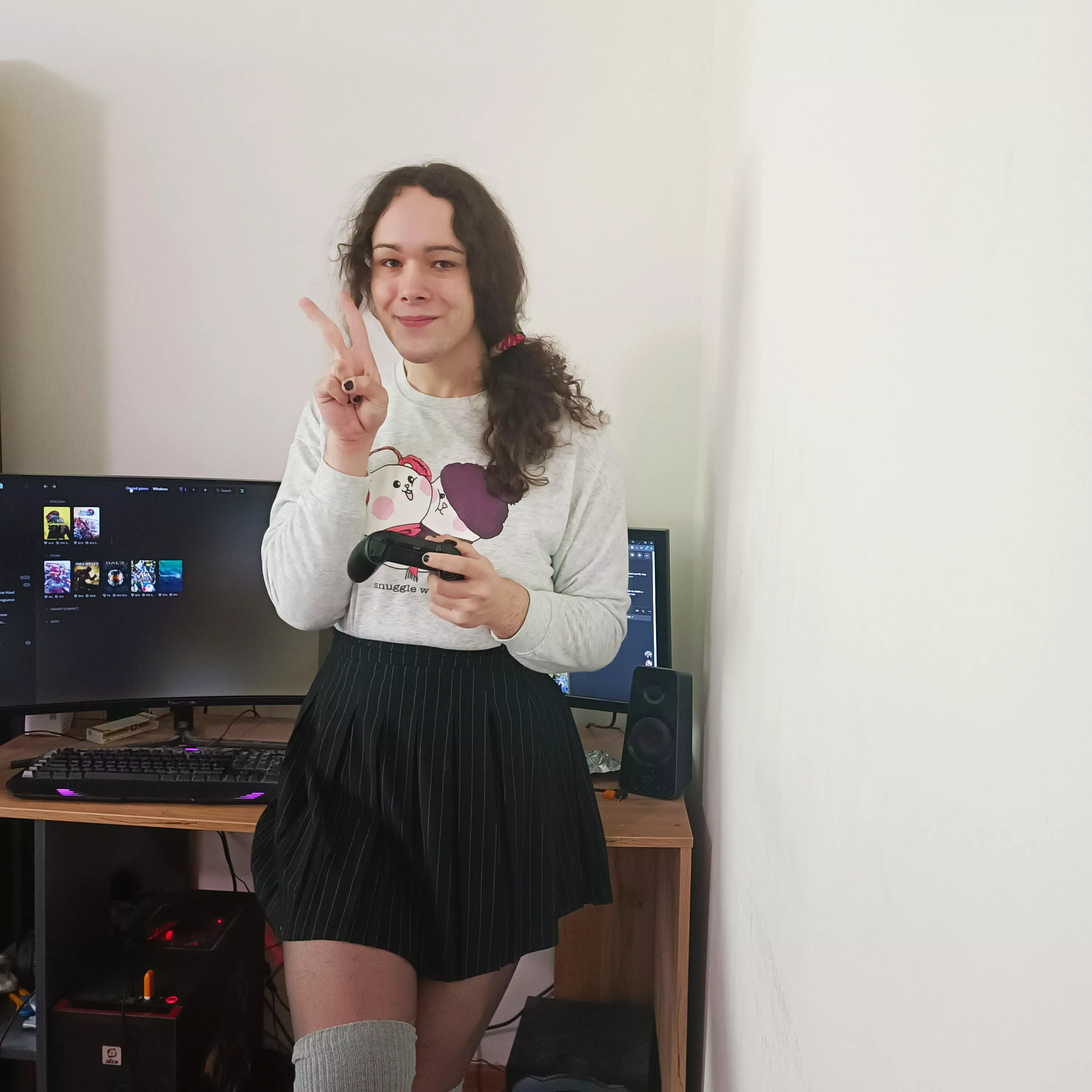 Happy Femboy Friday to everyone <3 posted by samuelbakos1234