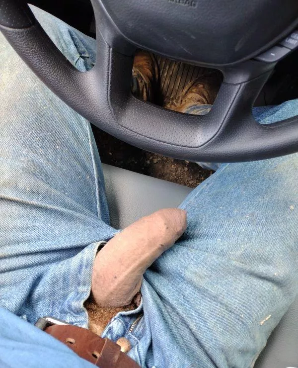 happy Friday 😈 posted by daddyJT18