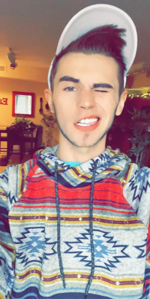 Happy Friday :) by tbrx25