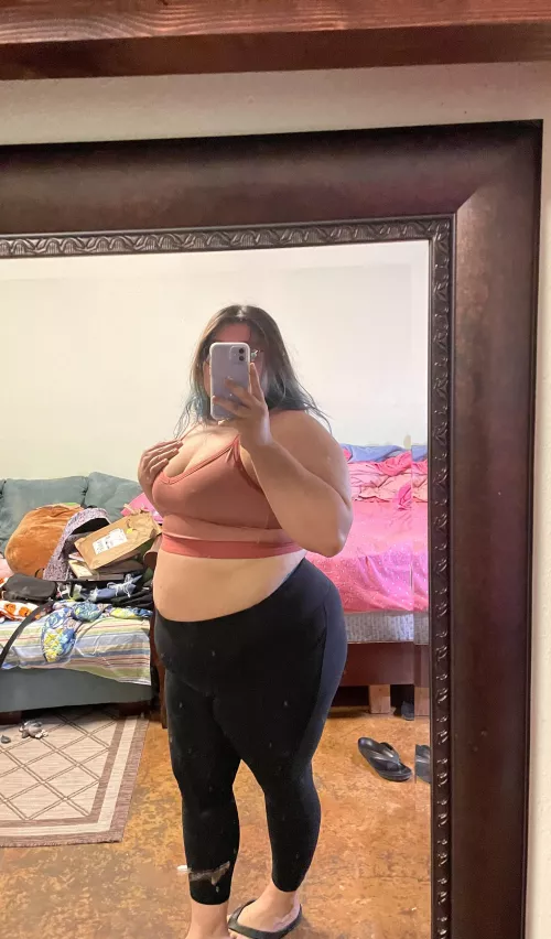 Happy Friday! by lemonpepwings