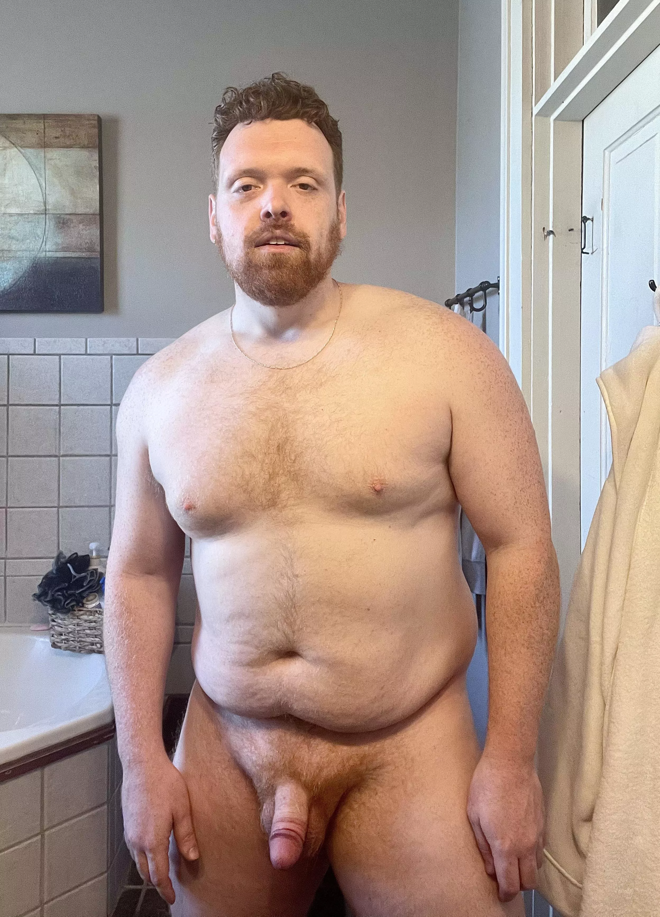 Happy Friday all :) posted by hellono1991-