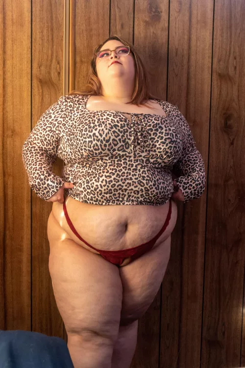 Happy Friday all you thick girl lovers 😘 by mikaylamoni