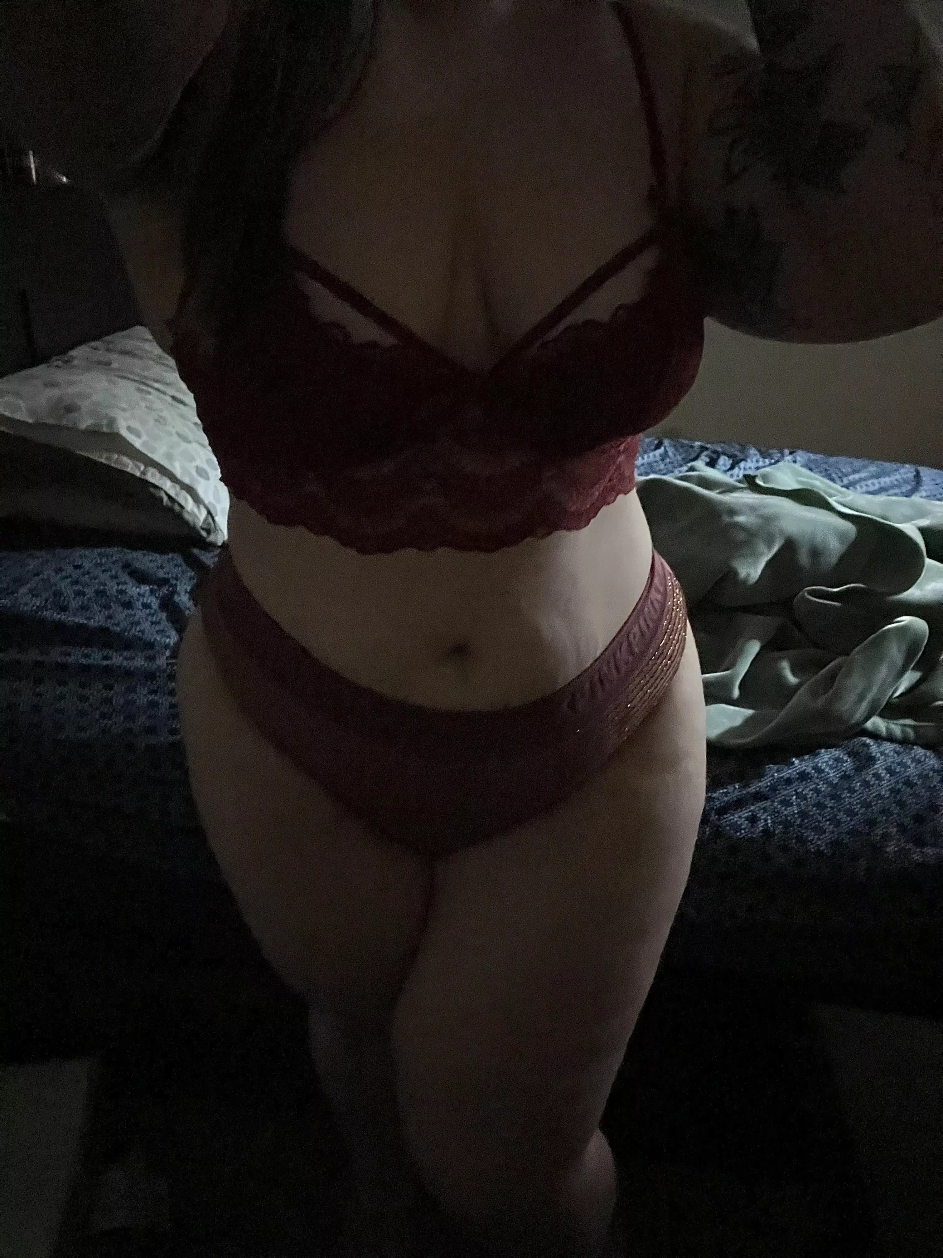 Happy Friday babes 😇🥰 posted by thepurplepurple