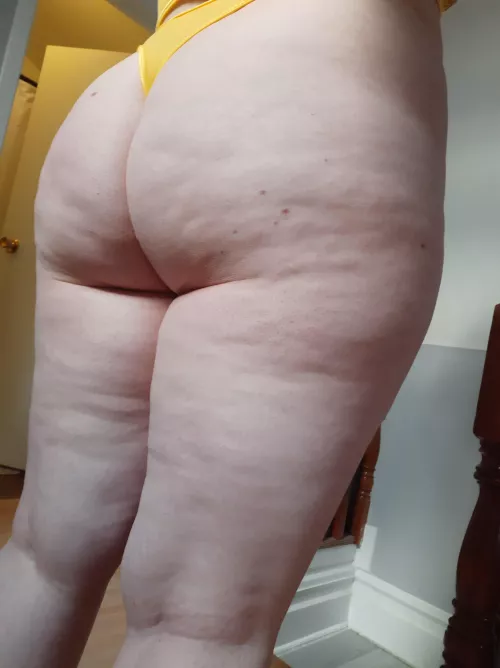 Happy Friday! by Lipstick_n_lingerie