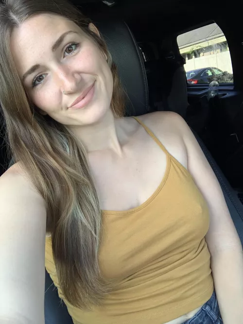 Happy Friday, my nipples are dying for your attention. by Aubxbre