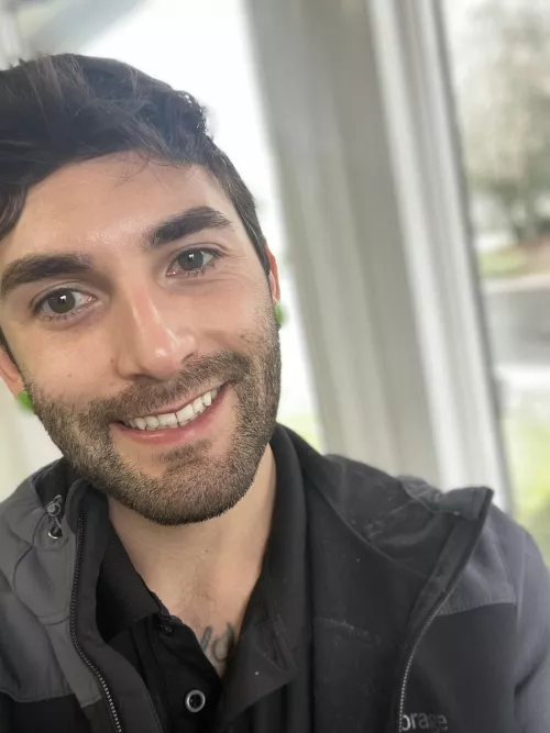 Happy Friday to all you handsome lads 🍀 by kjhme