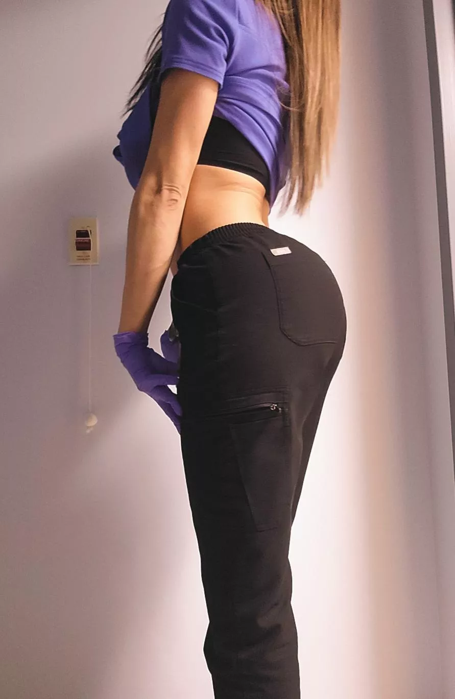 Happy Friday!!! & wellness check❤️ posted by JessNassty