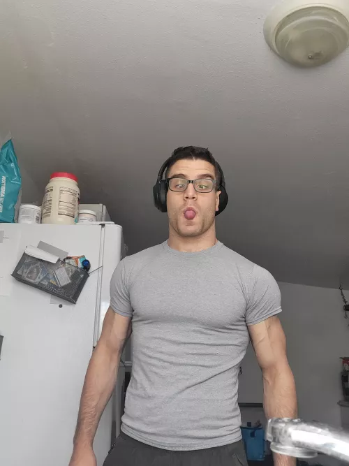 Happy Friday, you silly gooses. Geese? Whatever. Lol by double-leg-day