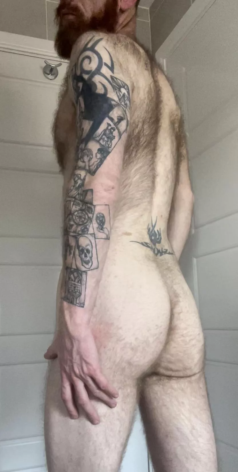 Happy hairy hump day 🍑👿 posted by gbrad1983