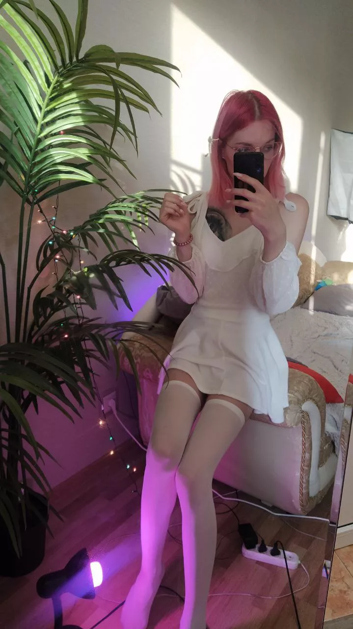 happy holiday to us girls 🤍 women's day 💋💗💞 posted by yourprettykate