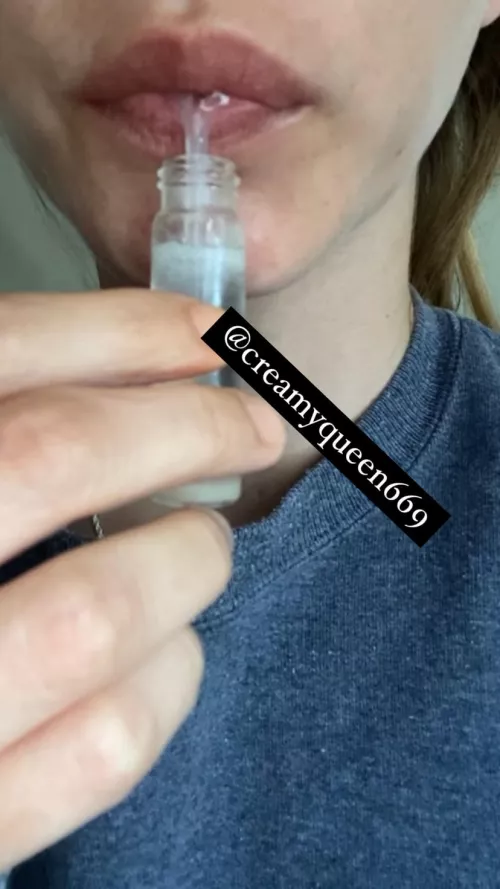 Happy hump day by Creamyqueen669