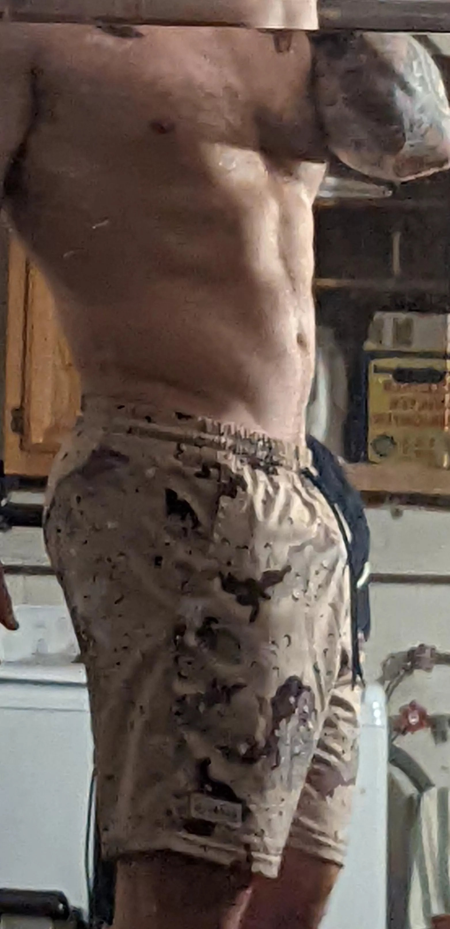 Happy hump day y'all. See you at the squat rack posted by parnsnip14