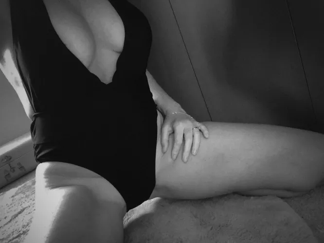 Happy IWD to all you sexy empowered ladies by Mrs-Holloway