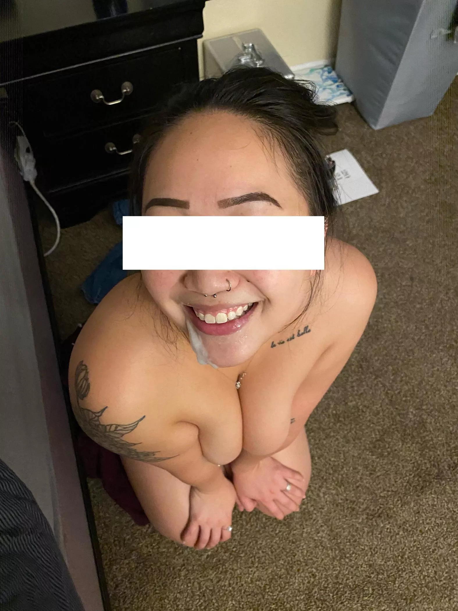 Happy iwth to receive daddys traet… [20F] posted by daggerabalone