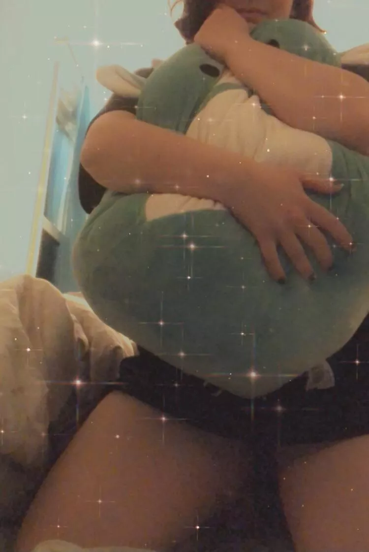 Happy (late) femboy friday!! posted by WillowMoonglow