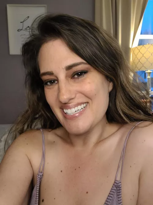 Happy little milf by shann_nnanigans