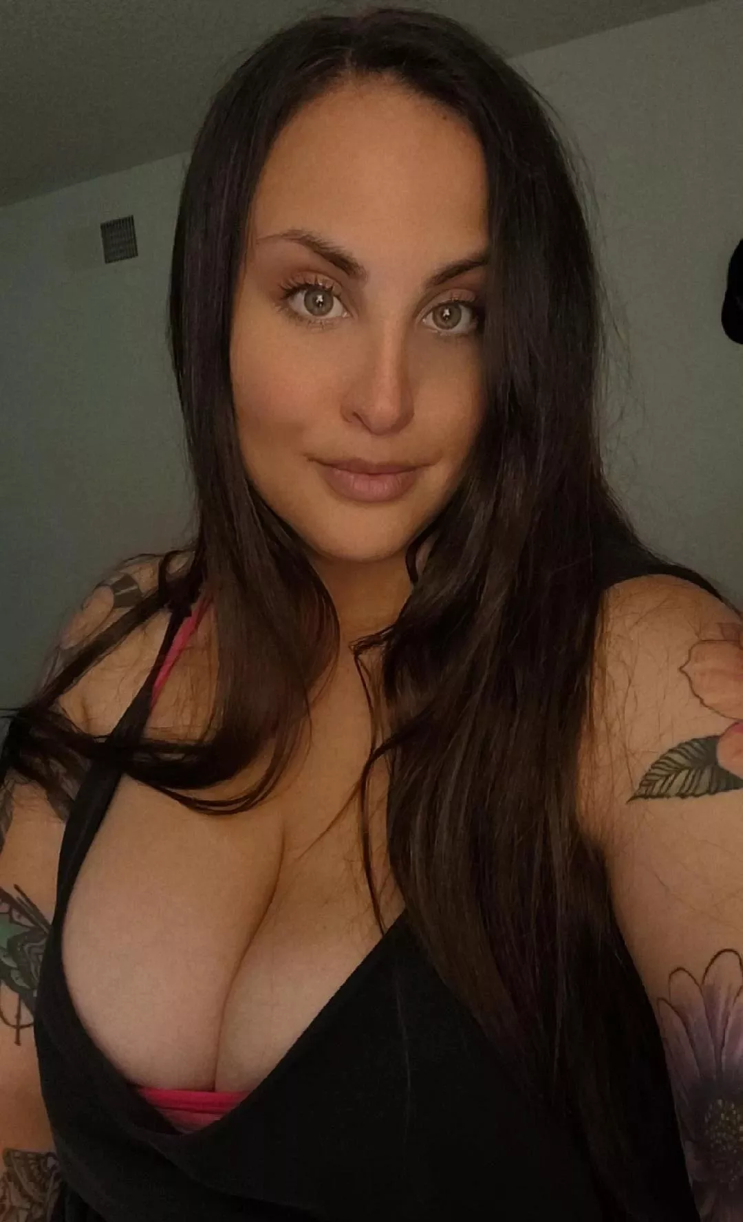 Happy MILF Monday ❤️ [image] posted by befreewildchild