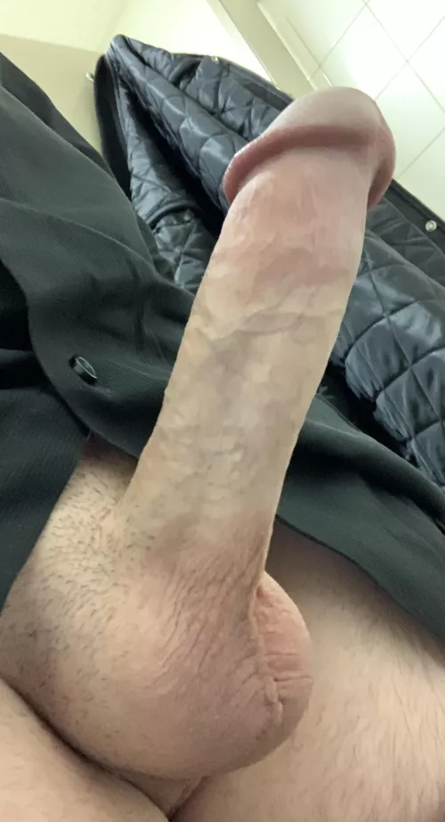 Happy (M)onday by ExxtraChzPza