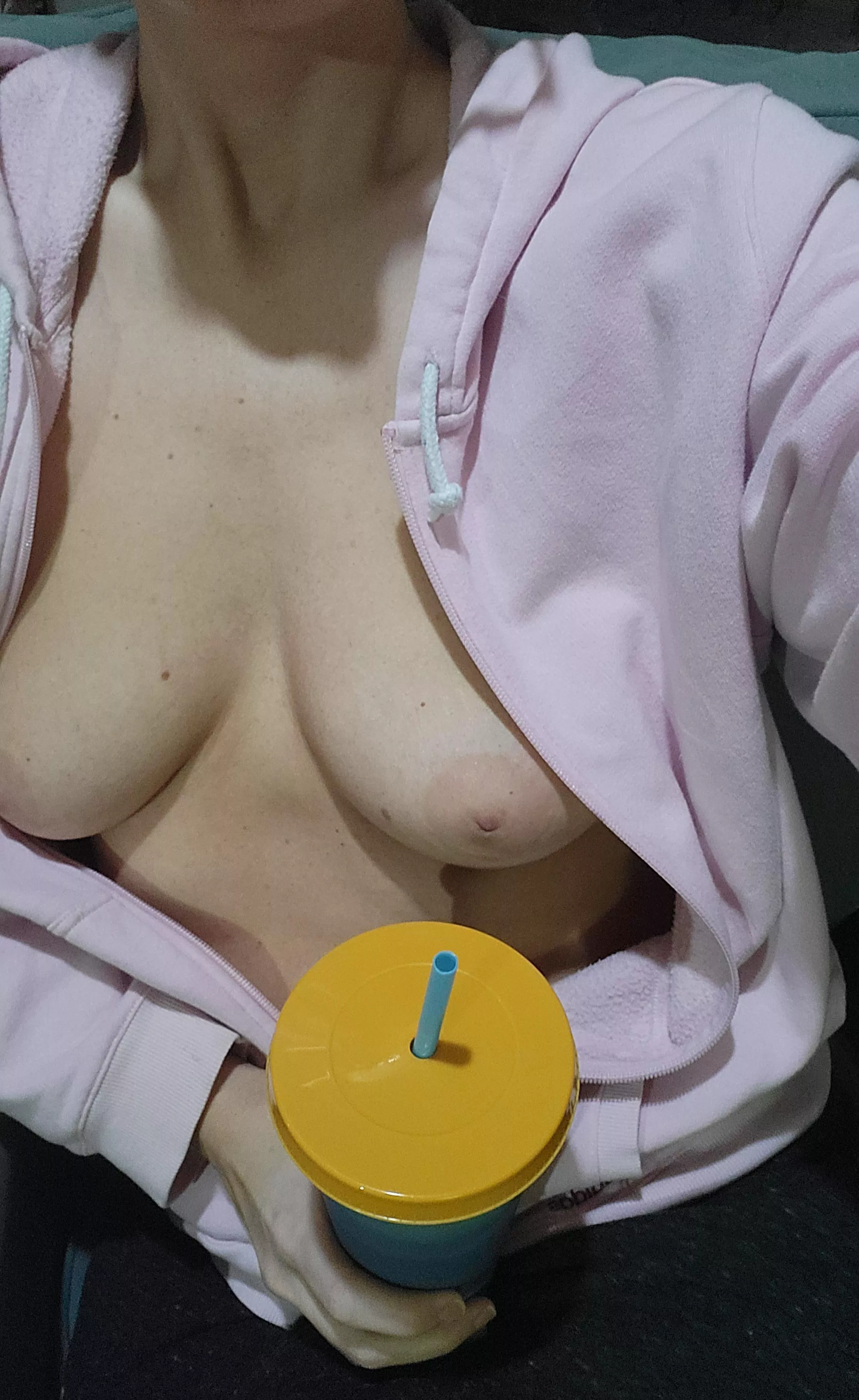 Happy Monday.. posted by hotwife4bf