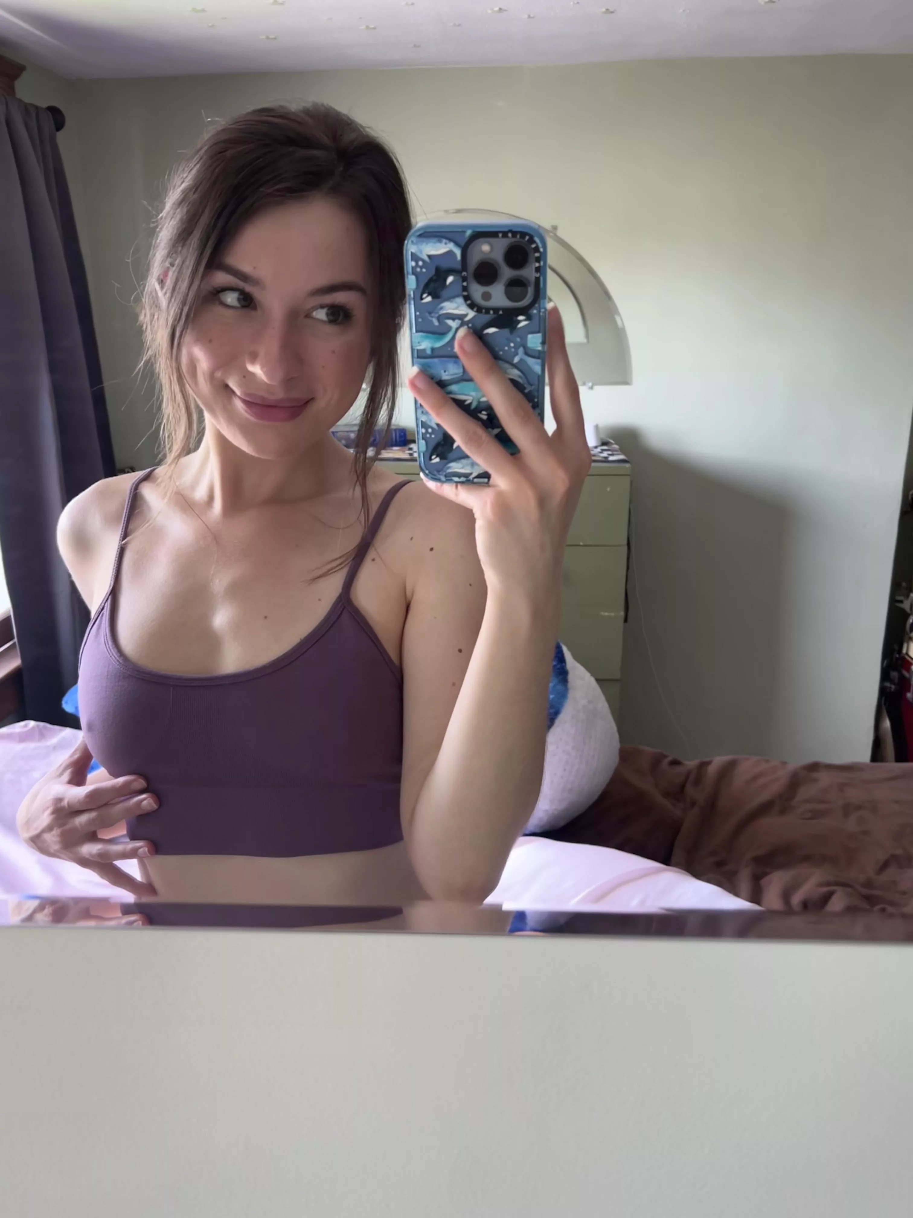 Happy Monday💜 [f] posted by Pink_finnxox