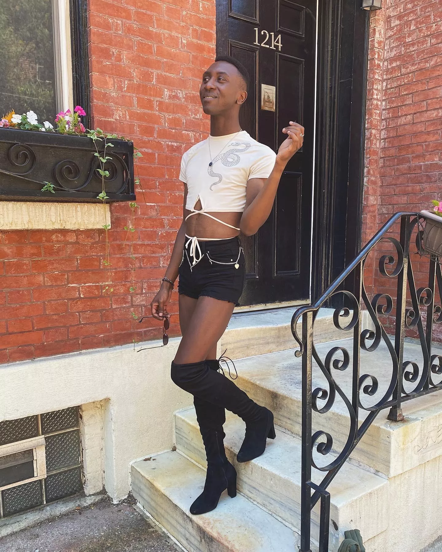 Happy Pride!! 🌸 Anyone on Switch wanna be friends? posted by TheBoyNamedDrew