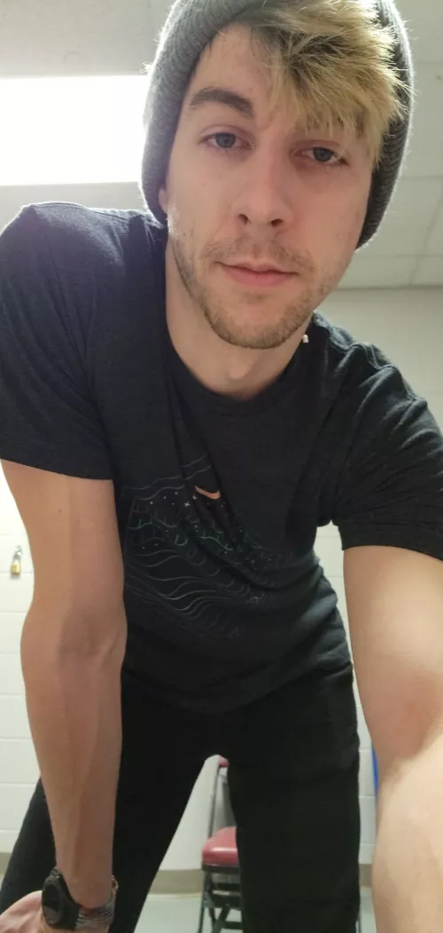 Happy Saturday by snwbrdrxiii