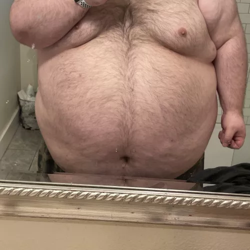 Happy Saturday! Anyone looking to chat? by ThrowRA_Borg