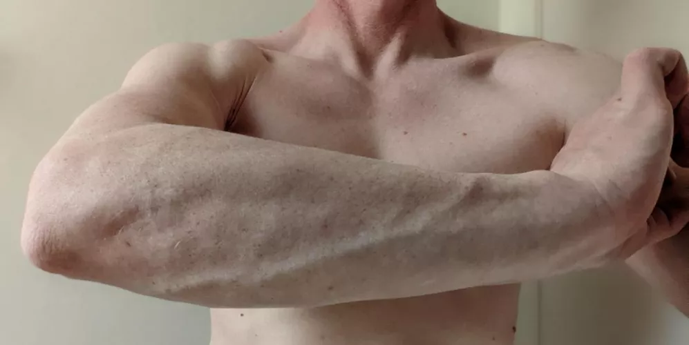 Happy Saturday! by overfilledcreampuff