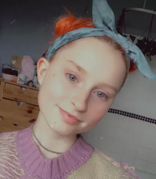 Happy Saturday my beauties! 😘 by CharacterStranger592