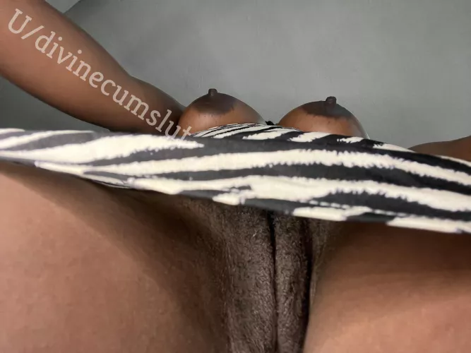 Happy Saturday by Divinecumslut