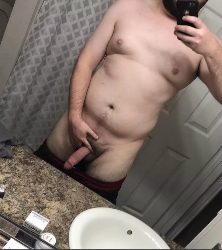 Happy Saturday y’all! posted by throw_bearded_dadbod