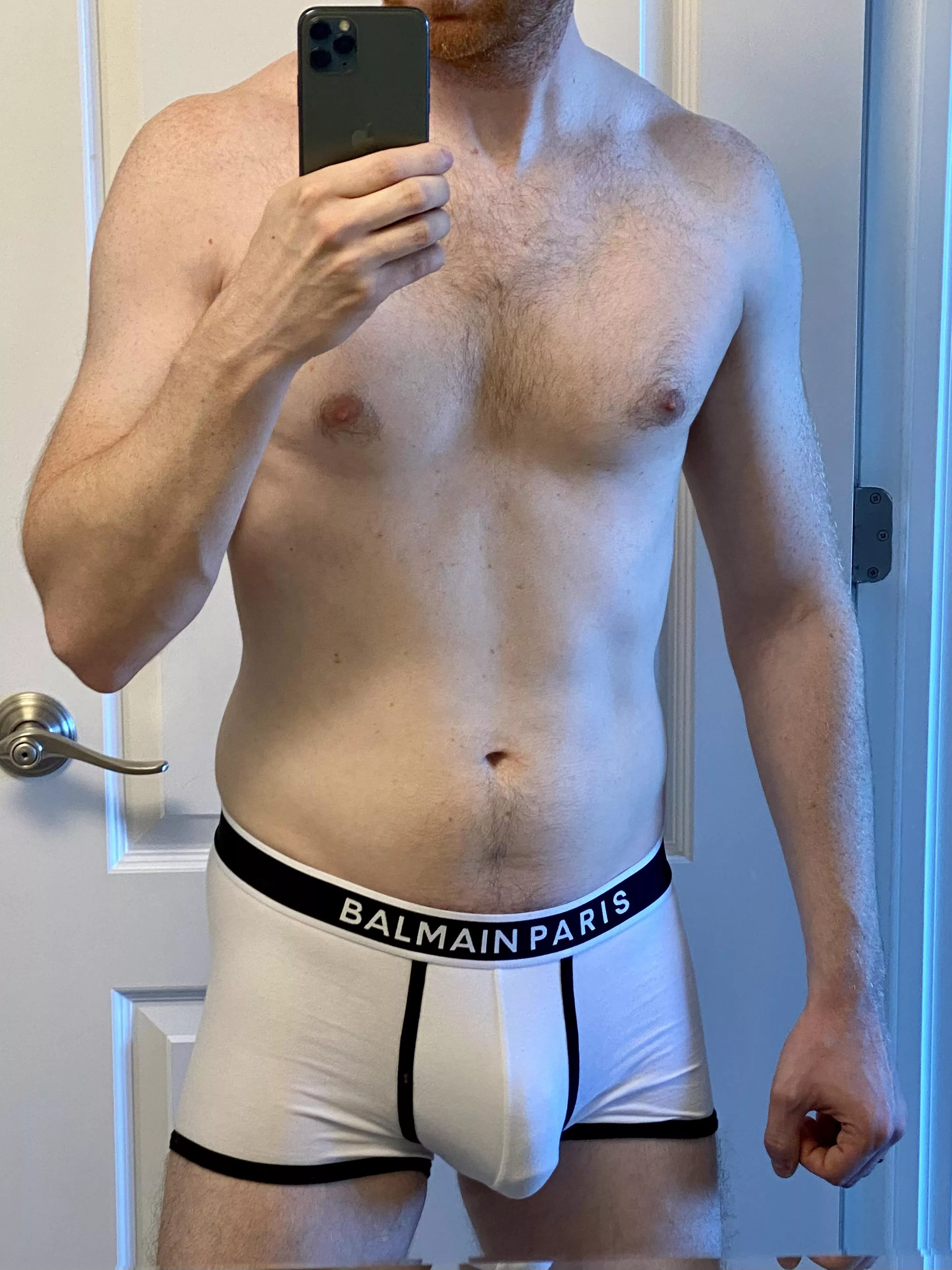 happy Saturday ✌🏻 posted by linklac123