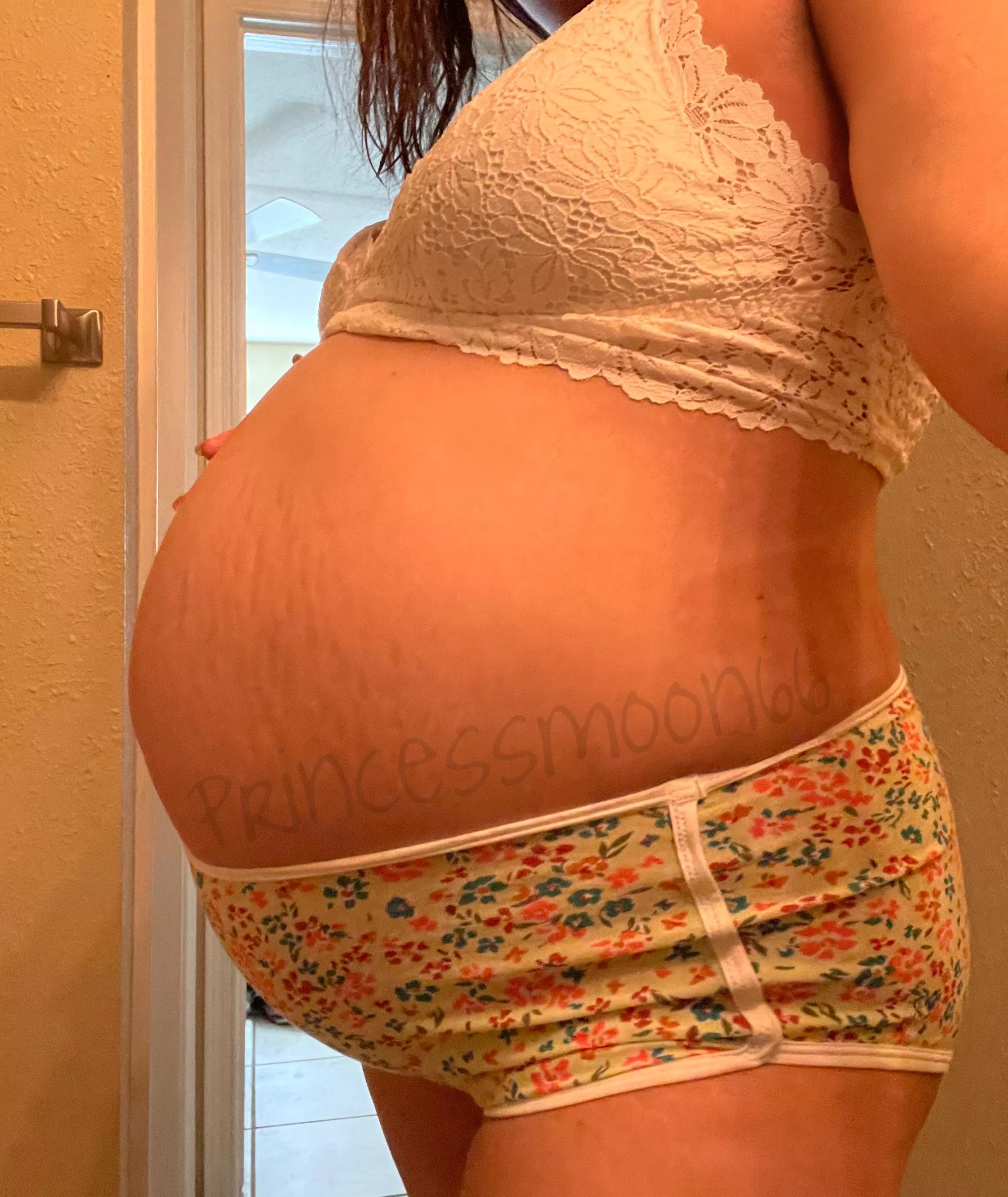 Happy St. Pattys Day 🍀🍀 posted by Milkymooon66