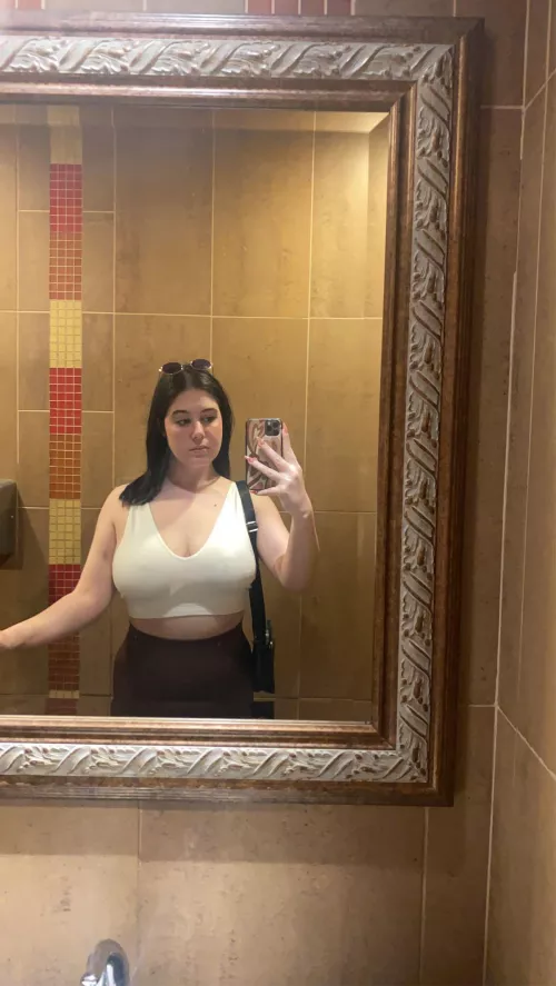 Happy Sunday🤎🧸 (20f) by kenn_xoxo