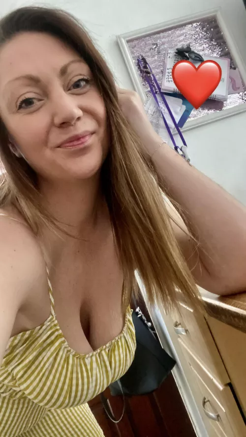 Happy Sunday 💋 by mysteriousmia86