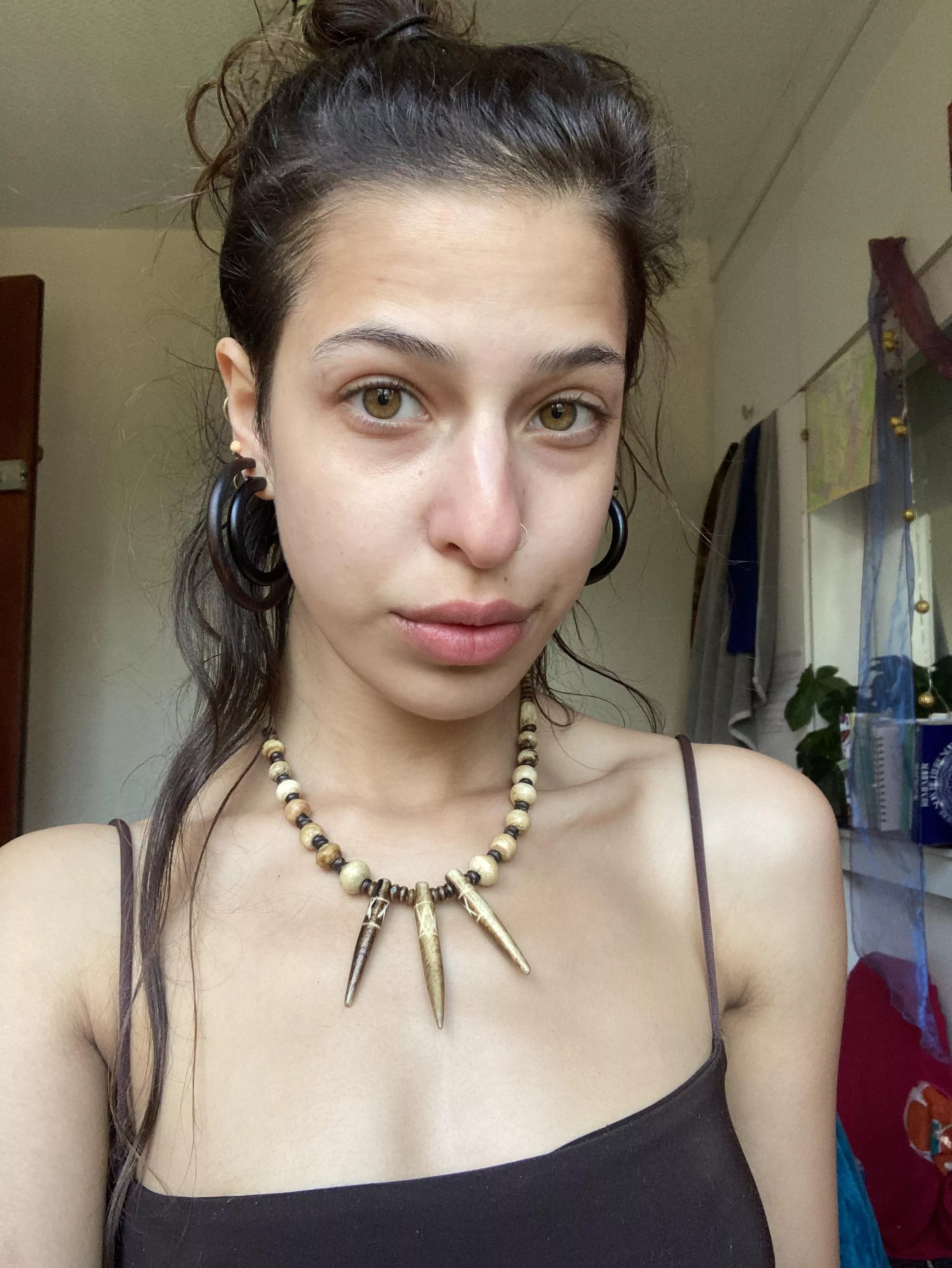 Happy Sunday 🌞 from your favourite Persian gal x posted by azaadi_pp