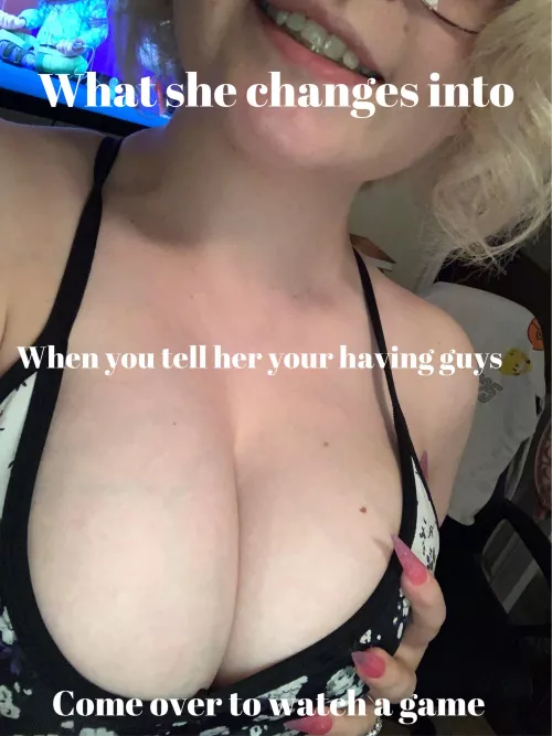 Happy supportive slutty wife happy life by TOOL11235