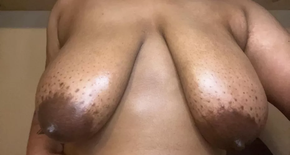 Happy titty Tuesday :) by Comfortable_Chair_56