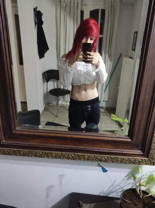 Happy tummy Tuesday 🥰 do you think this top gives vampiric vibes? got a themed party this weekend by LittleHornyIncubus