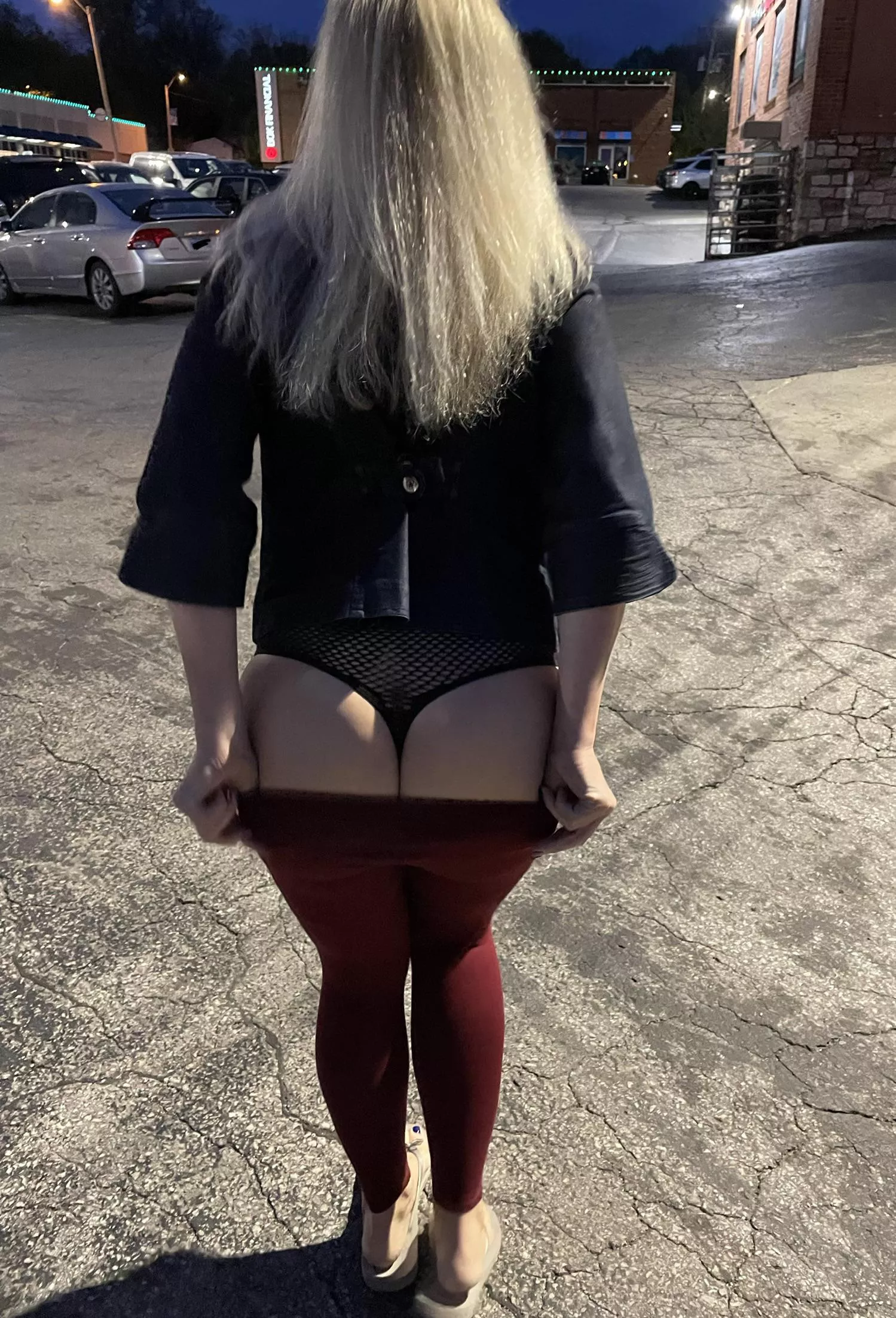 Happy Tushy Tuesday!💋 posted by thongwife