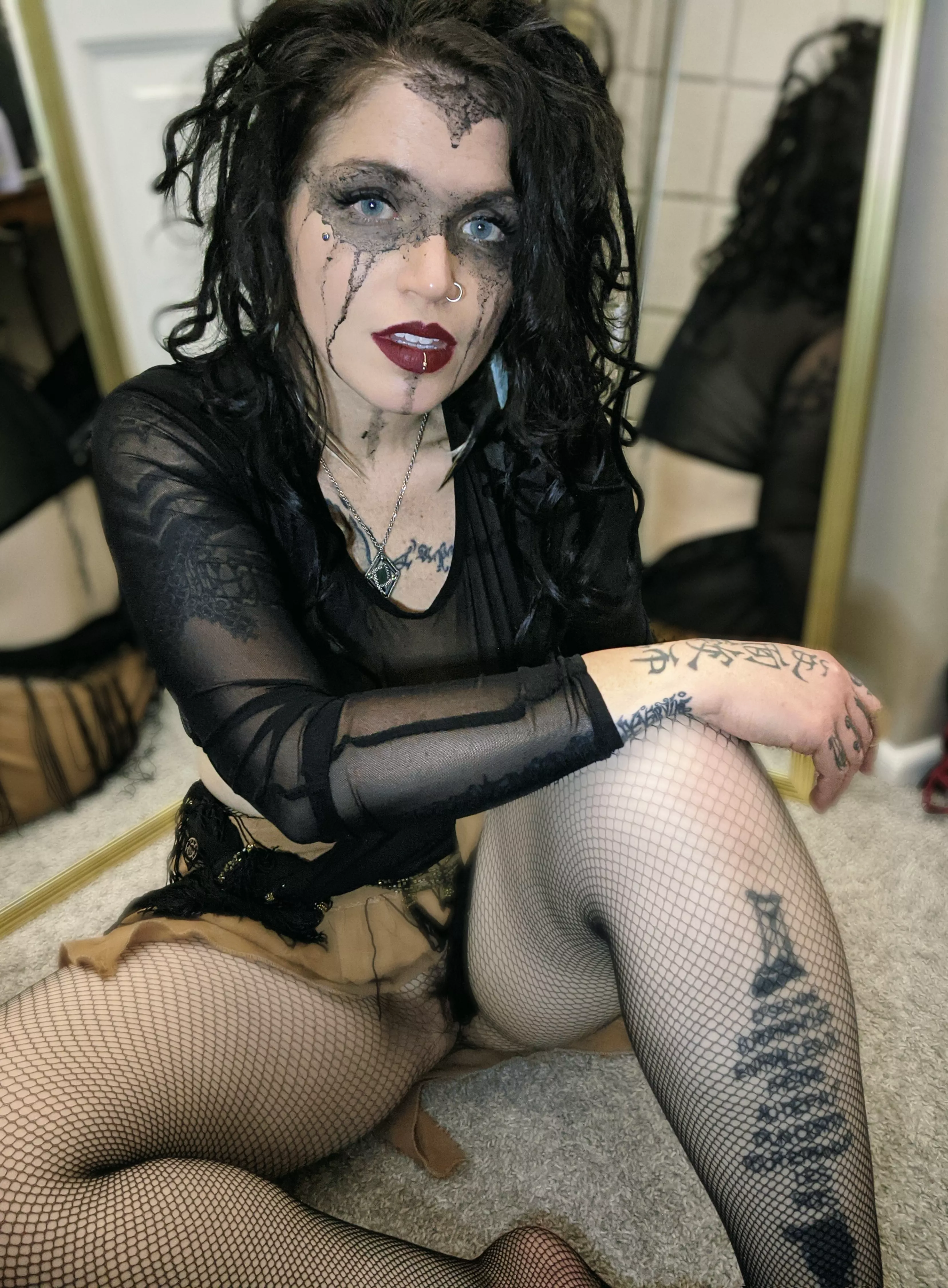 happy weekend;) posted by Jasmine_Erotica