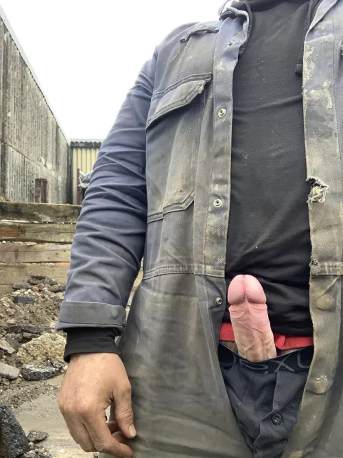 Hard to get any work done with this keep sticking out! 😂 by Boredoldgamer