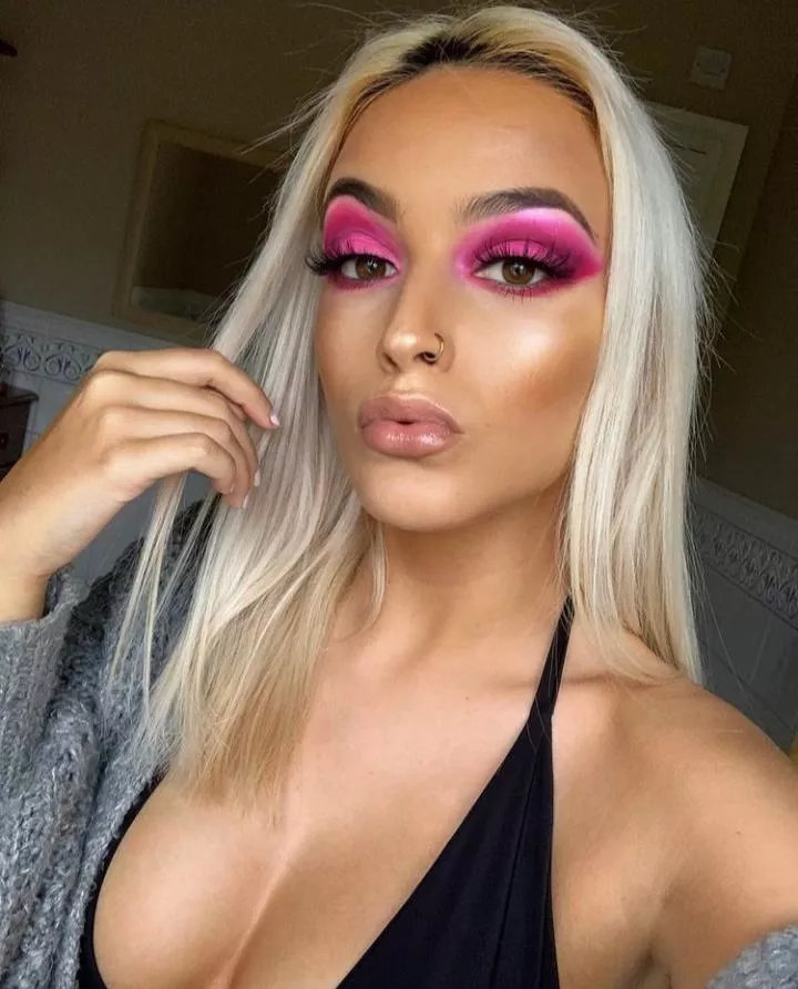 Harley posted by corruptusextremis