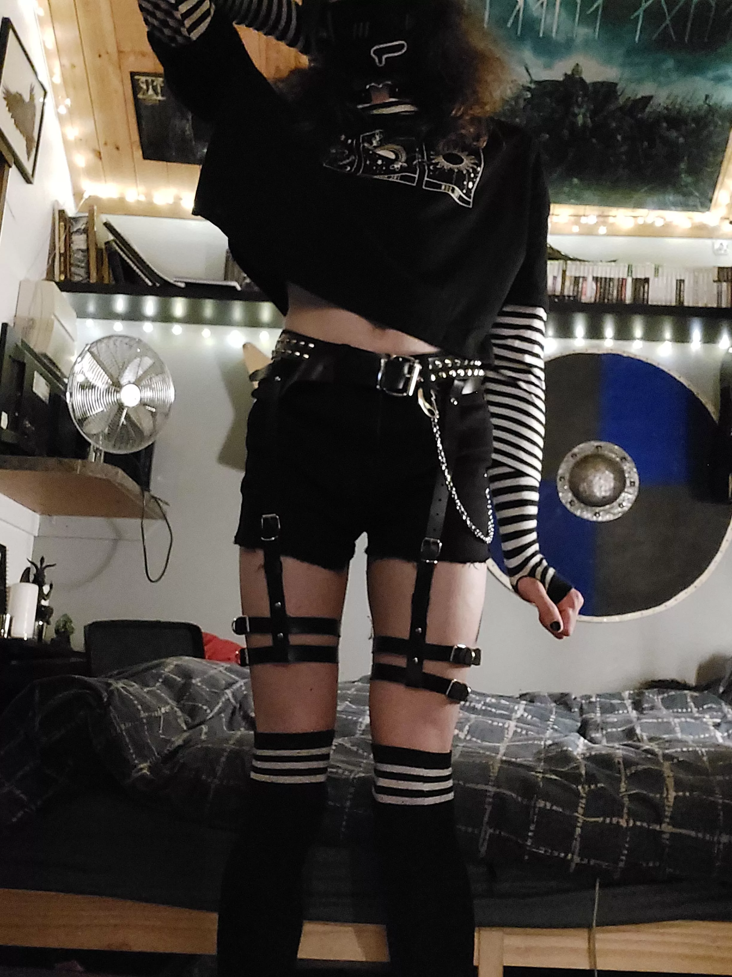 have a good femboy Friday y'all ;3 posted by Jay_Bee99